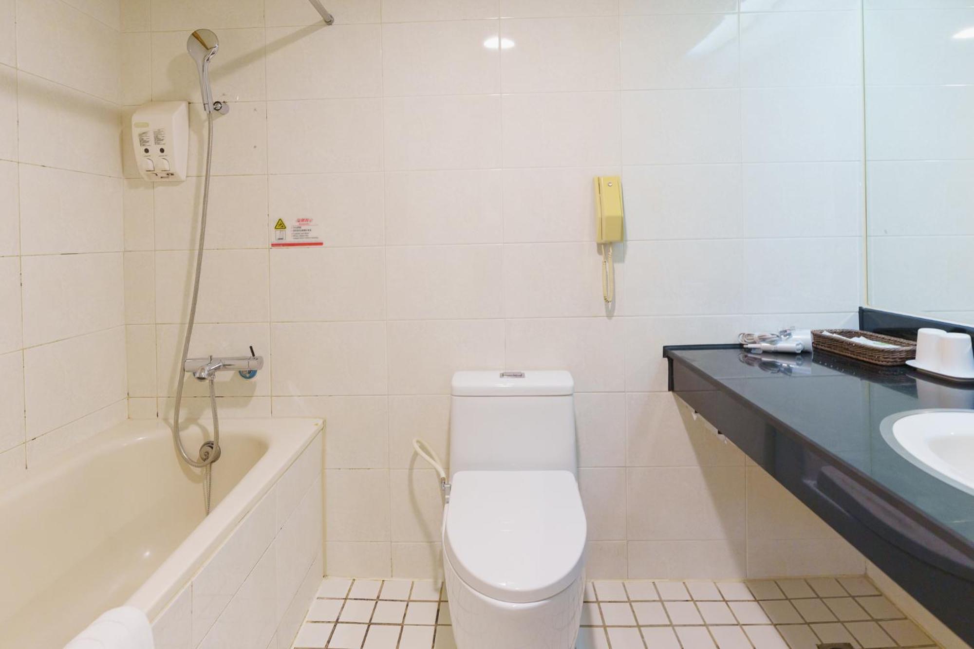Oriental Hotel Đài Nam Ngoại thất bức ảnh