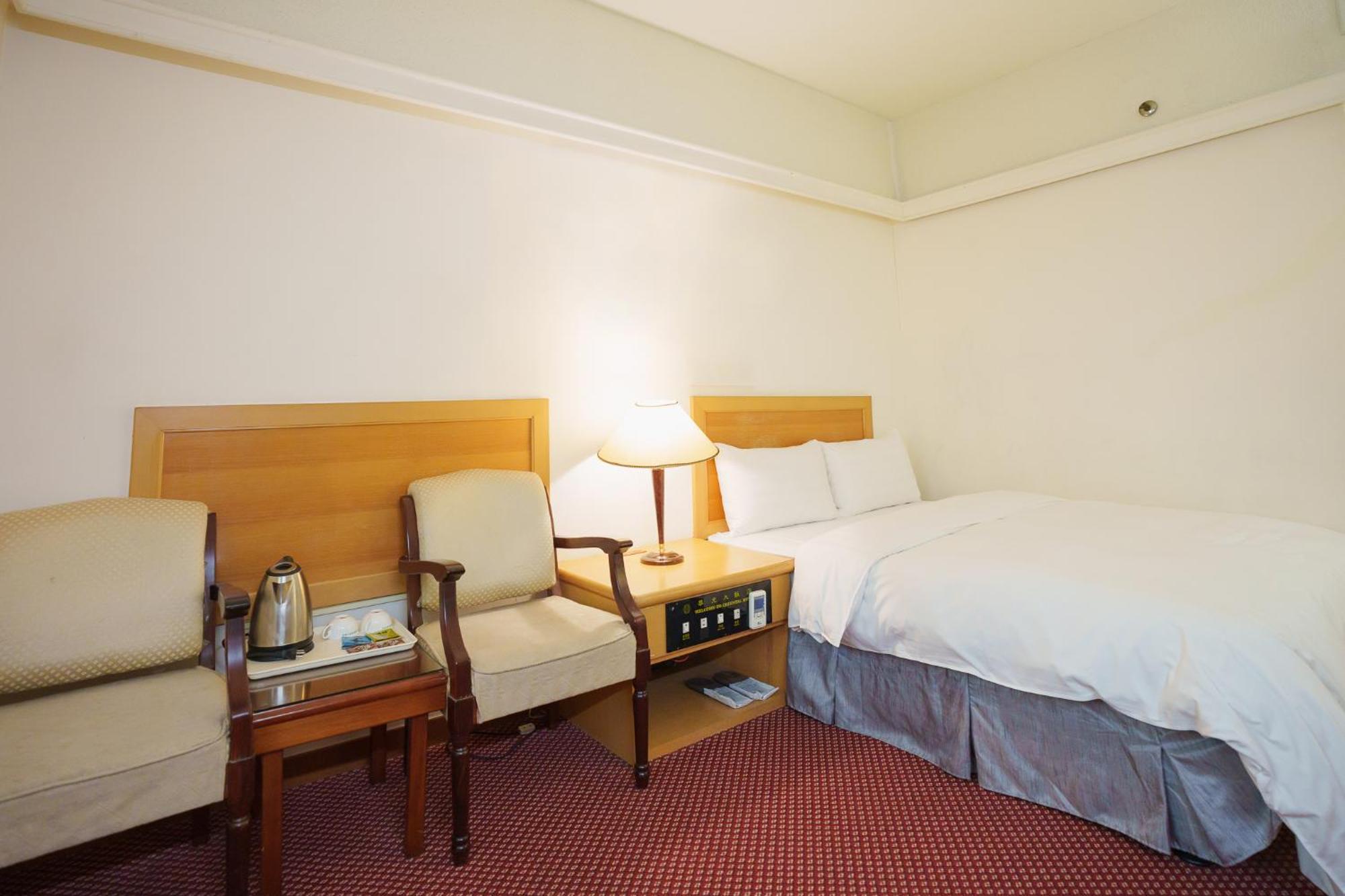 Oriental Hotel Đài Nam Ngoại thất bức ảnh