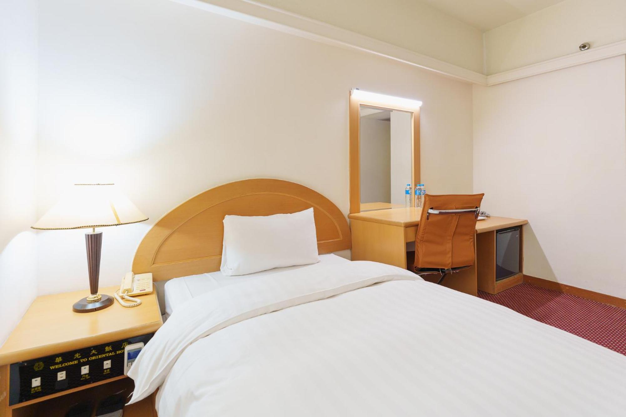 Oriental Hotel Đài Nam Ngoại thất bức ảnh