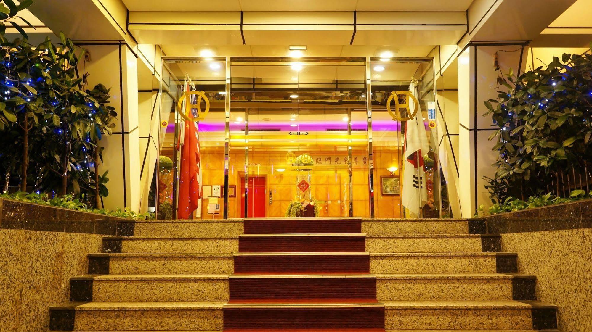 Oriental Hotel Đài Nam Ngoại thất bức ảnh