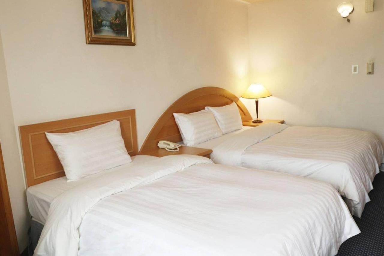 Oriental Hotel Đài Nam Ngoại thất bức ảnh