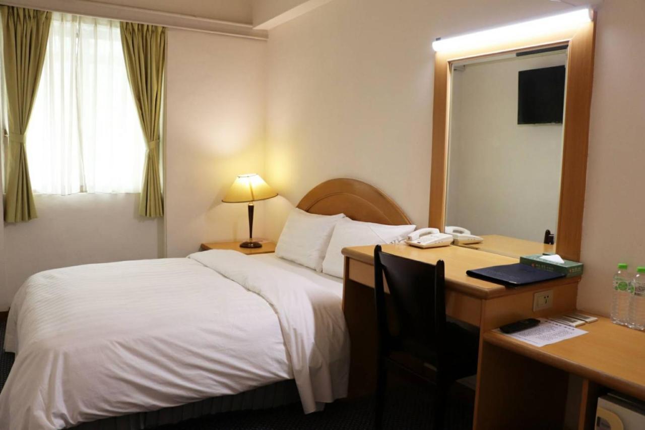 Oriental Hotel Đài Nam Ngoại thất bức ảnh